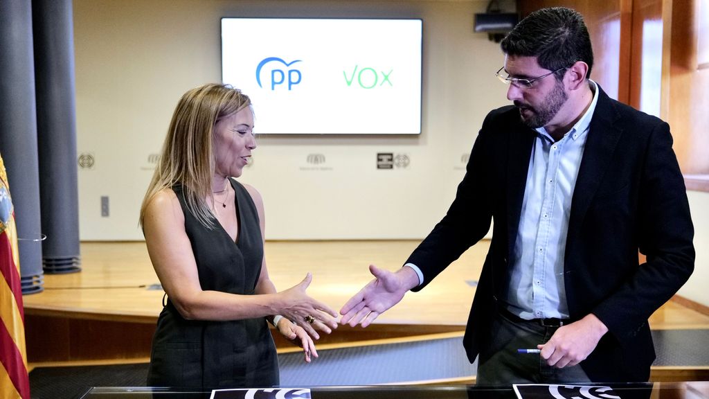 PP y Vox firman un pacto de Gobierno en Aragón con 80 medidas