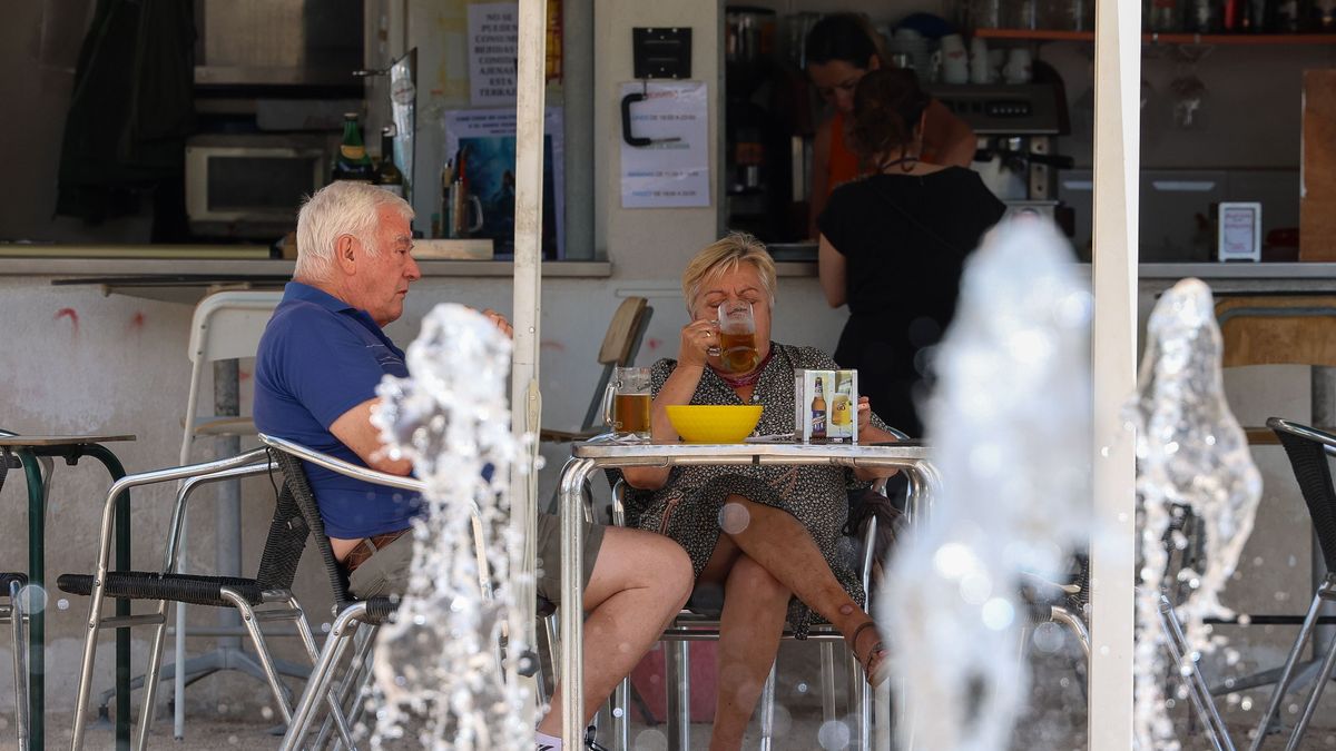 ¿Puedes estar en una terraza sin comer?