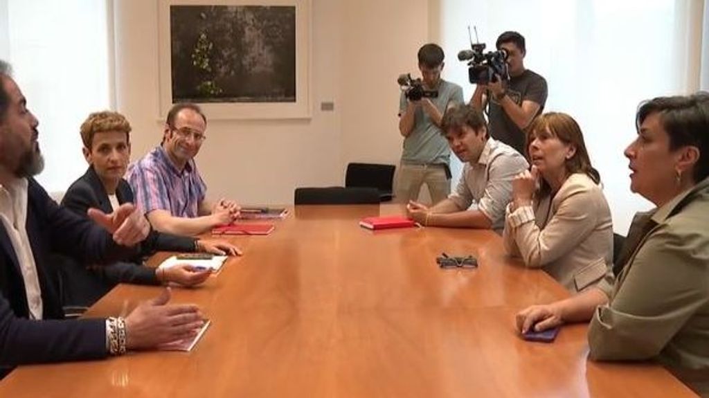 El PSOE cede cuatro consejerías a Geroa Bai