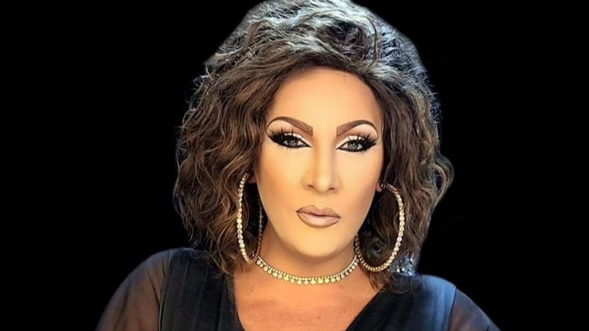 Muere la 'drag queen' Afrodiziack tras desplomarse en el escenario en Torremolinos, Málaga