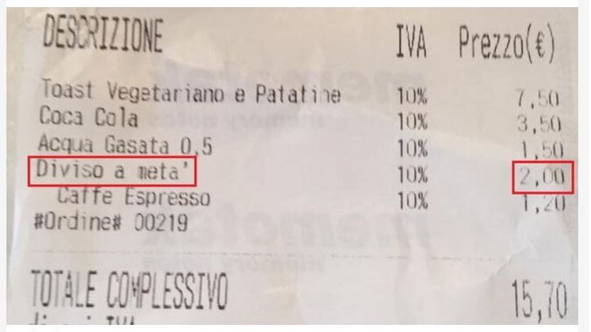 El ticket que ha colgado el usuario en TripAdvisor para quejarse por el cobro de 2 euros en un bar de Como, en Italia por cortar el sándwich