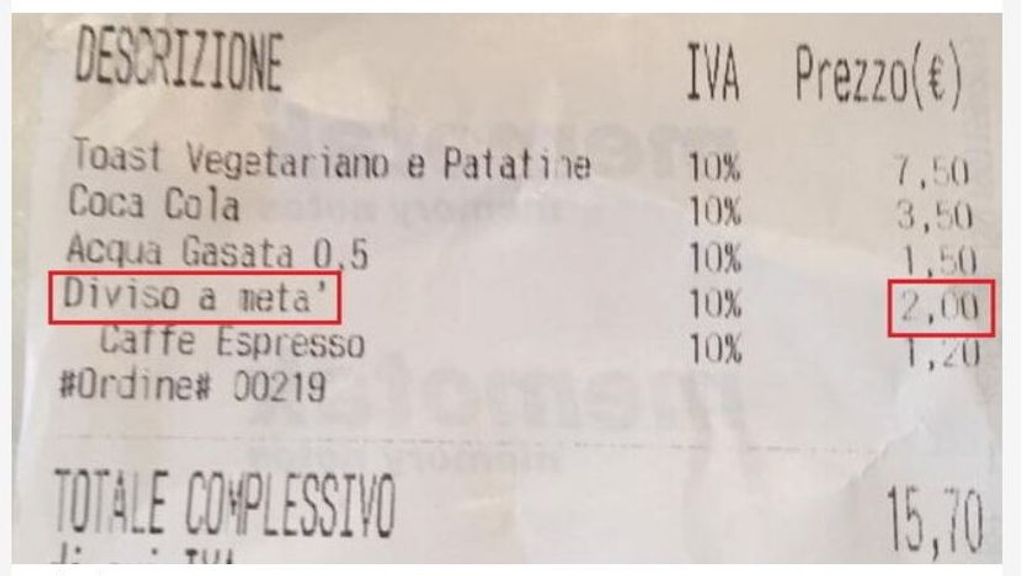 El ticket que ha colgado el usuario en TripAdvisor para quejarse por el cobro de 2 euros en un bar de Como, en Italia por cortar el sándwich