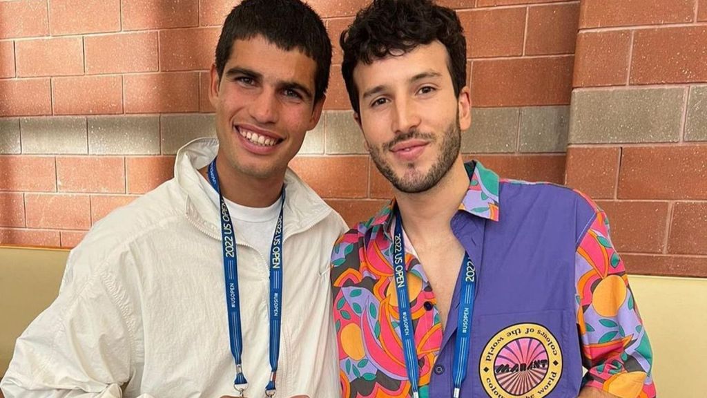 Carlos Alcaraz y Sebastián Yatra