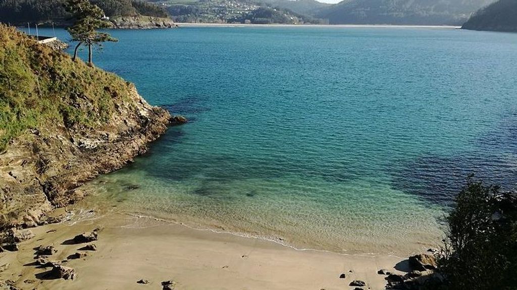 Cala Sonreiras, la paradisíaca playa en Galicia que recuerda al Caribe