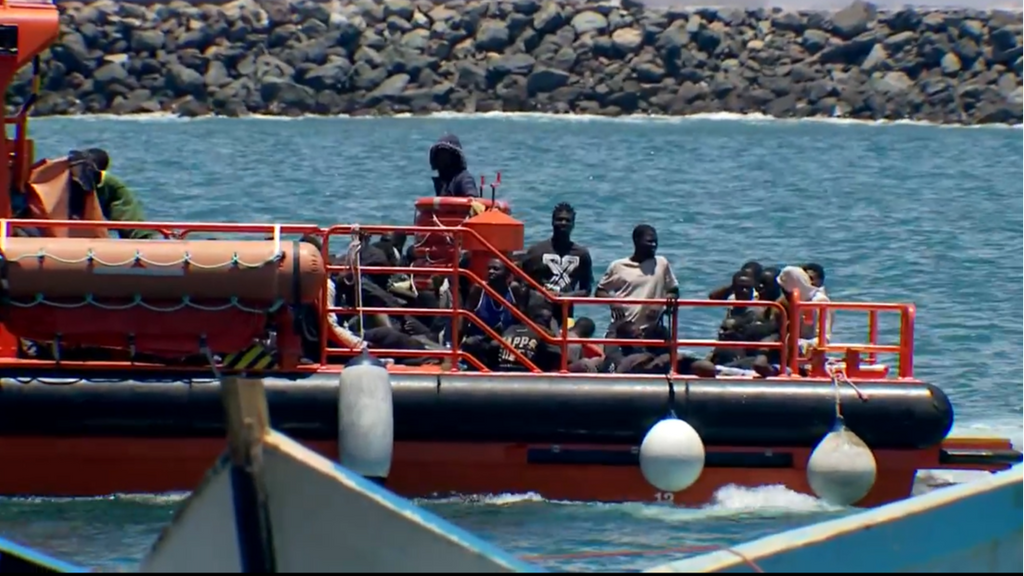 El drama de la inmigración: el buen tiempo dispara las cifras de pateras en el Mediterráneo