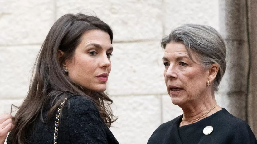 Carolina de Mónaco con su hija Carlota. FUENTE: Instagram