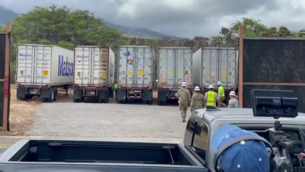 Los muertos en Hawái se amontona en camiones que actúan como morgues gigantestas