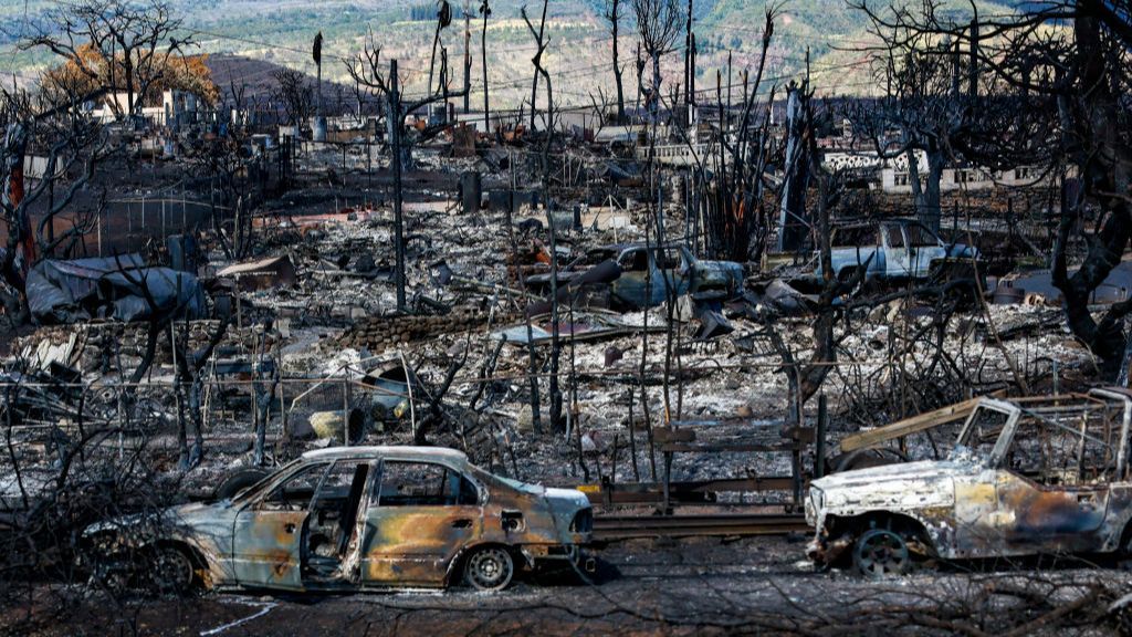 Más de un centenar de muertos y más de mil desaparecidos por los incendios en Maui: "No queda nada"