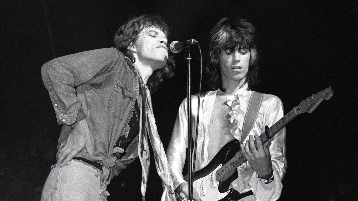 Mick Jagger y Keith Richards, autores de ‘Angie’, en un concierto de 1972, año en que se compuso.