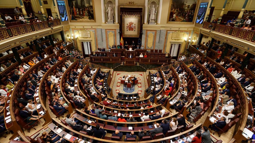 Las anécdotas de la sesión constitutiva de la Mesa del Congreso: del fallo en la lectura de los votos a la 'diputada olvidada'