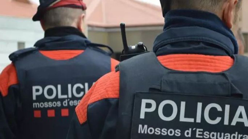 Los Mossos investigan la muerte violenta de un hombre de 48 años en Barcelona