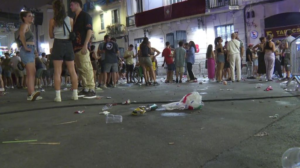 Los vecinos del barrio barcelonés de Gràcia creen que sus fiestas están amenazada