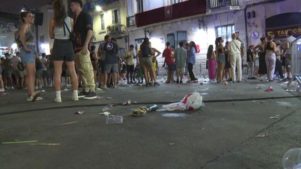 Preocupación vecinal por la degradación de las Fiestas de Grácia, en ...