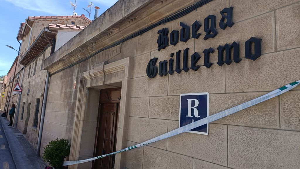 Fachada de la 'Bodega Guillermo', establecimiento situado en Cuzcurrita de Río Tirón, La Rioja