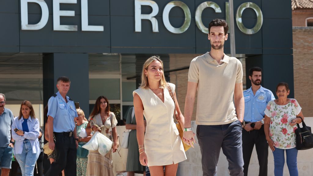 Sergio Rico y su mujer, Alba Silva