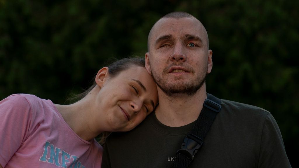 Así rehacen su vida soldados ucranianos tras quedar ciegos en combate