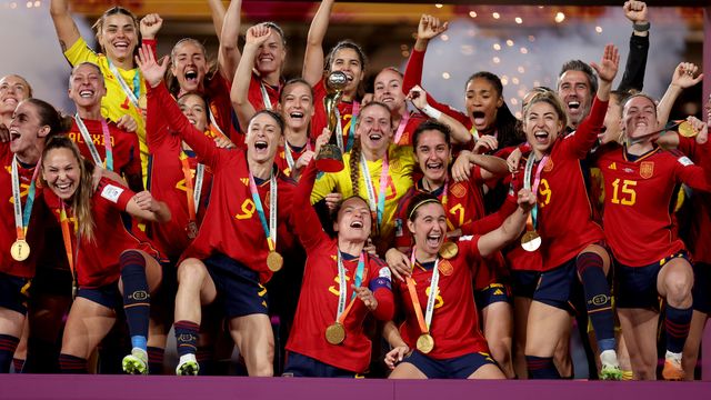 La selección española de fútbol femenino, campeona del mundo, en imágenes