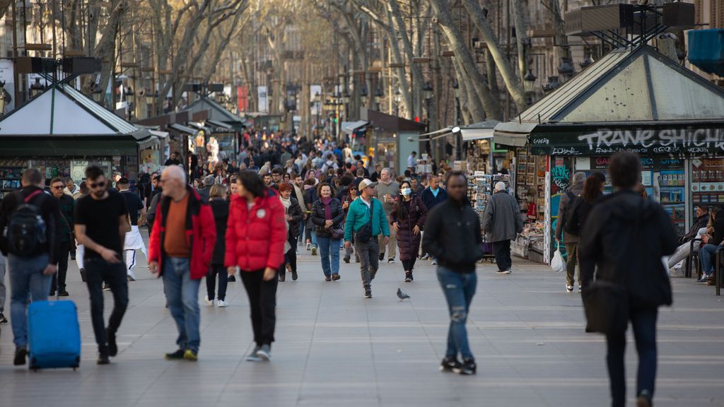 Encuentran a una persona muerta en La Rambla de Barcelona sin indicios de violencia