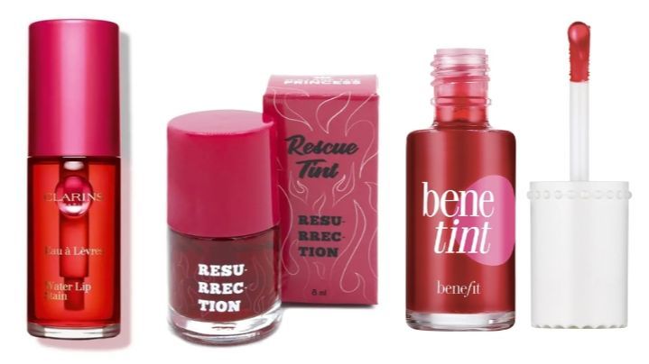 De izda. a dcha.: Water Lip Stain, de Clarins (14,27€). Rescue Tint, tinte mejillas y labios, de You Are The Princess (3,95€). Colorete líquido para mejillas y labios formato viaje, Benetint, de Benefit (25,99€). 