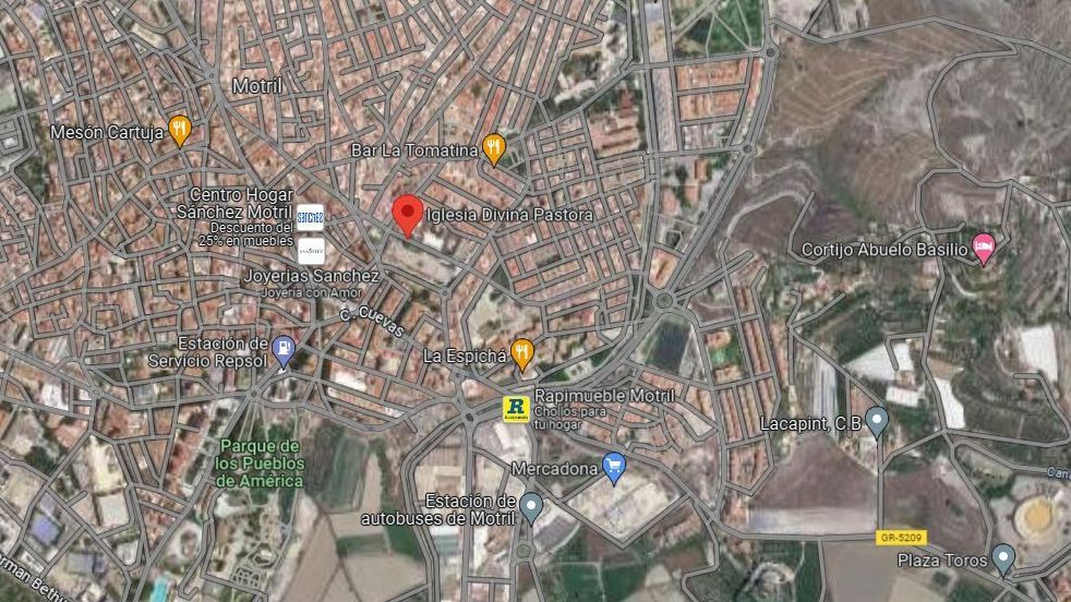Ubicación de la iglesia Divina Pastora de Motril: vista aérea