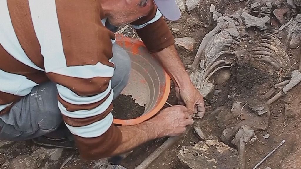 Hallan una tumba de hace 3.000 años en Perú