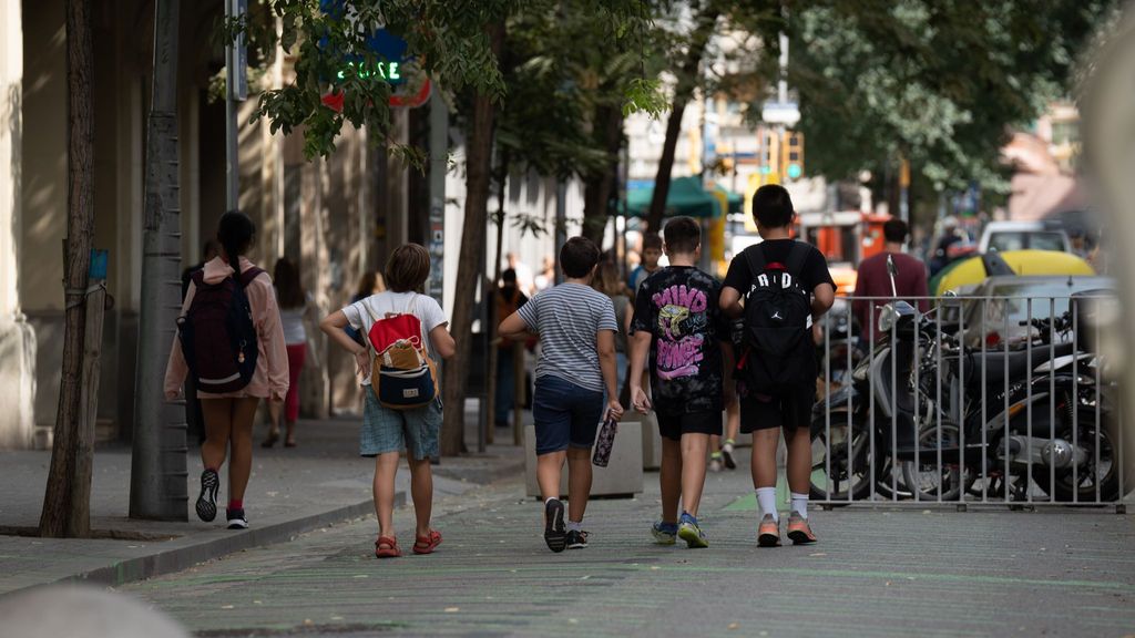 Más de ocho millones de alumnos empiezan esta semana las clases en Madrid y Cataluña