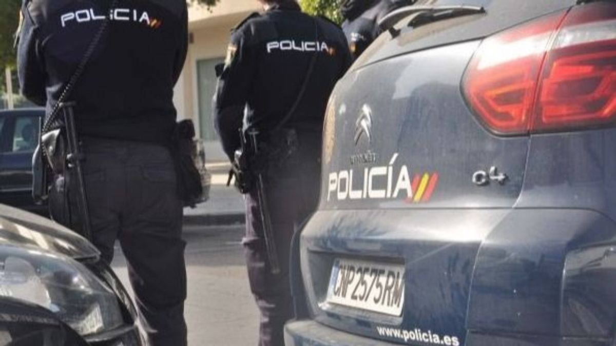 El atraco con explosivos al cajero de una sucursal bancaria de Calahonda, Granada lo investiga la Policía Nacional