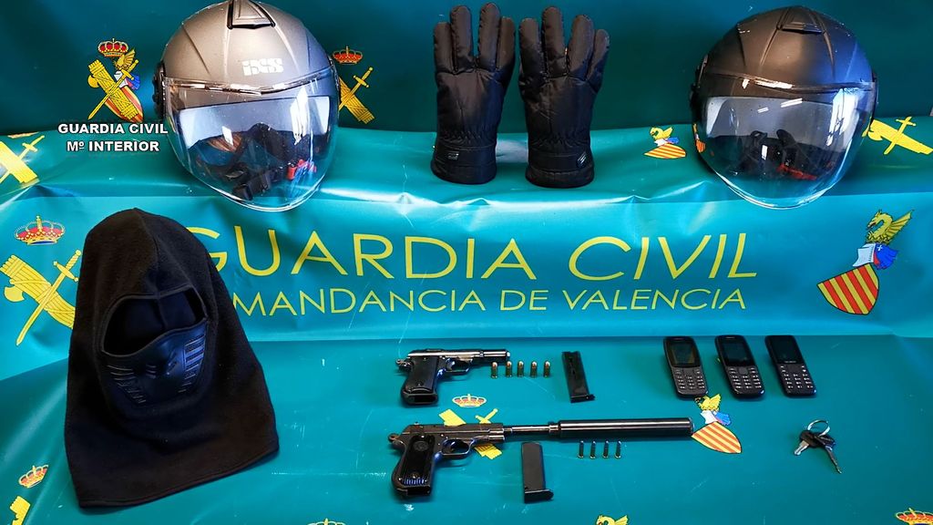 La Guardia Civil ha detenido a cuatro personas que formaban parte de un grupo de sicarios