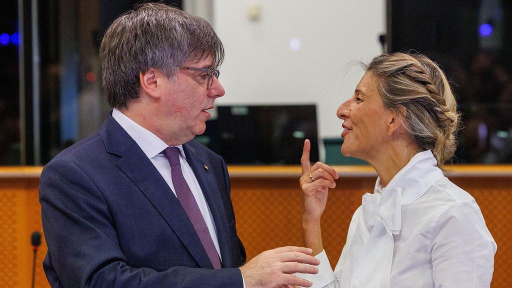 Las imágenes del encuentro de Yolanda Díaz y Puigdemont