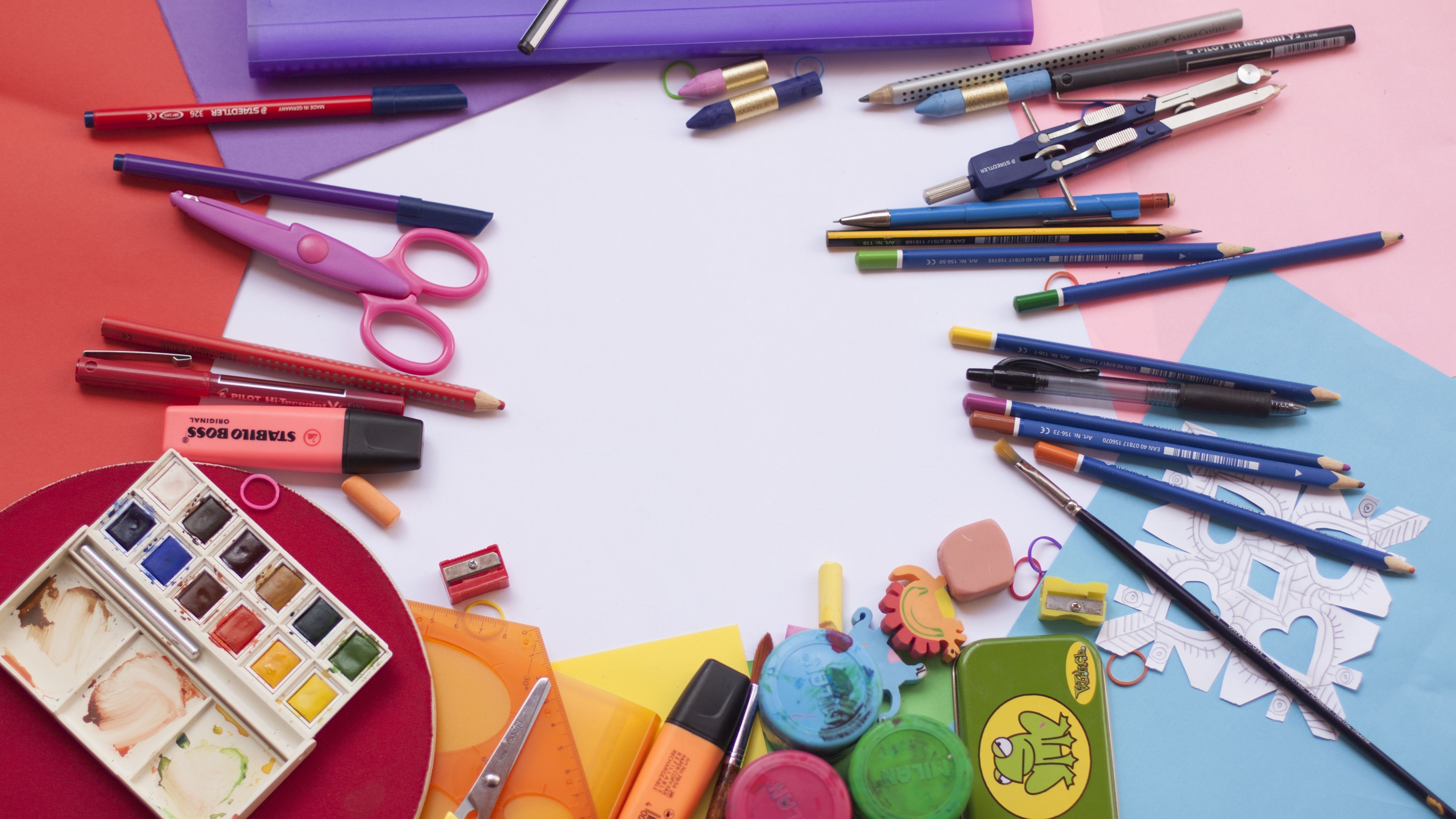 Es hora de preparar el material escolar de nuestros hijos. FUENTE: Pexels