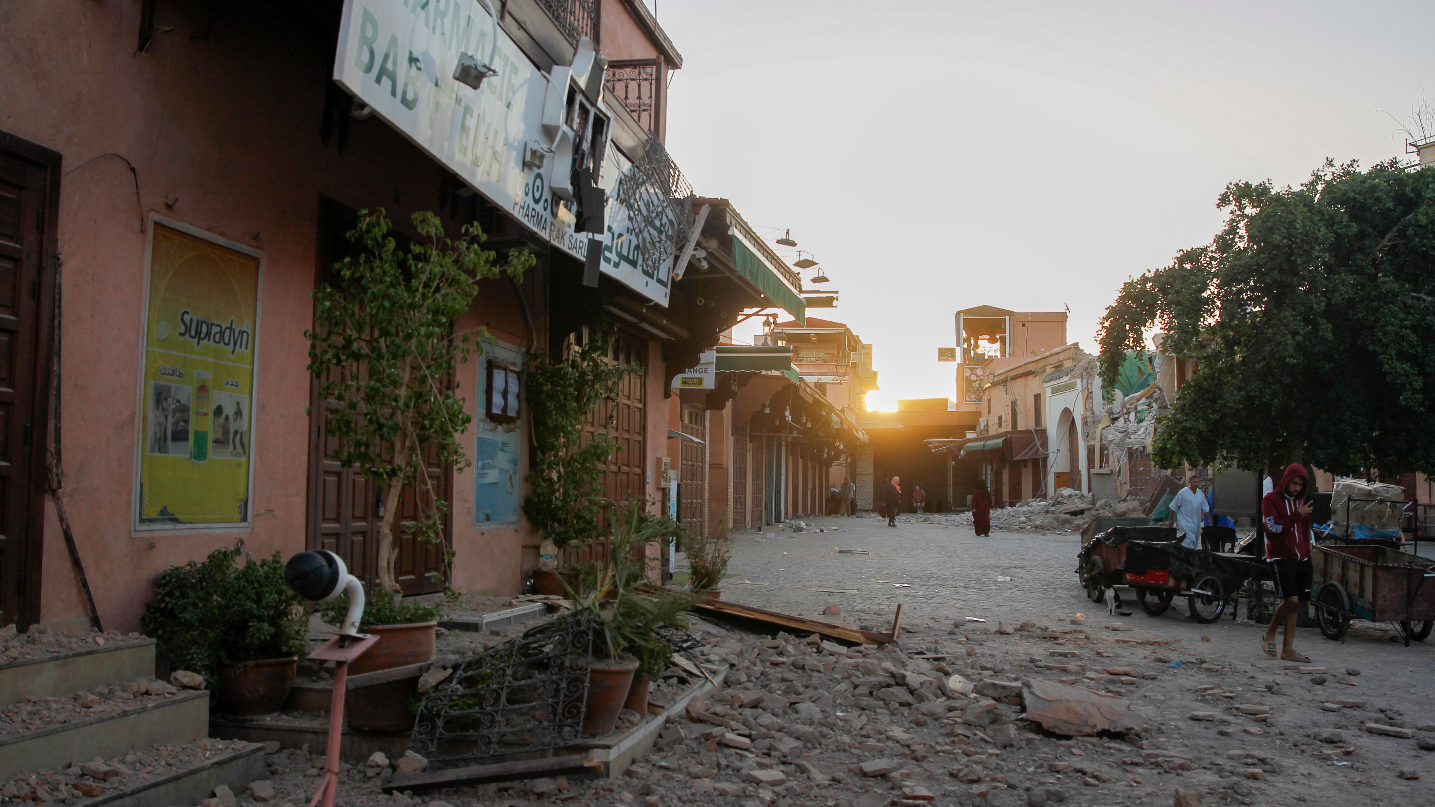 Un terremoto de 6,9 sacude Marruecos y deja 632 muertos y 329 heridos