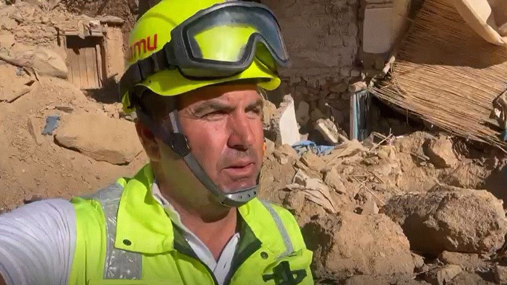 Borja, del SAMU español, en el epicentro del terremoto de Marruecos: "Ya buscamos sepultados"