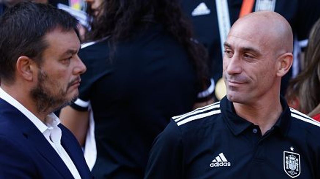 MADRID, SPAIN - AUGUST 22: Victor Francos and Luis Rubiales attend a reception with Pedro Sanchez, First Minister of Spain , for the players and staff of the Spain women's national football team after they won the FIFA Women's World Cup Australia & New Zealand 2023 at Palacio de la Moncloa on August 22, 2023, in Madrid, Spain. (Photo by Oscar J. Barroso / AFP7 via Getty Images)
