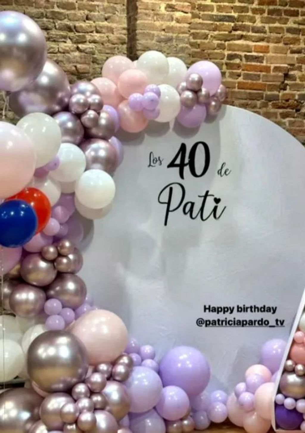 Patricia Pardo, emocionada con la fiesta que le ha organizado Christian Gálvez por su 40º cumpleaños