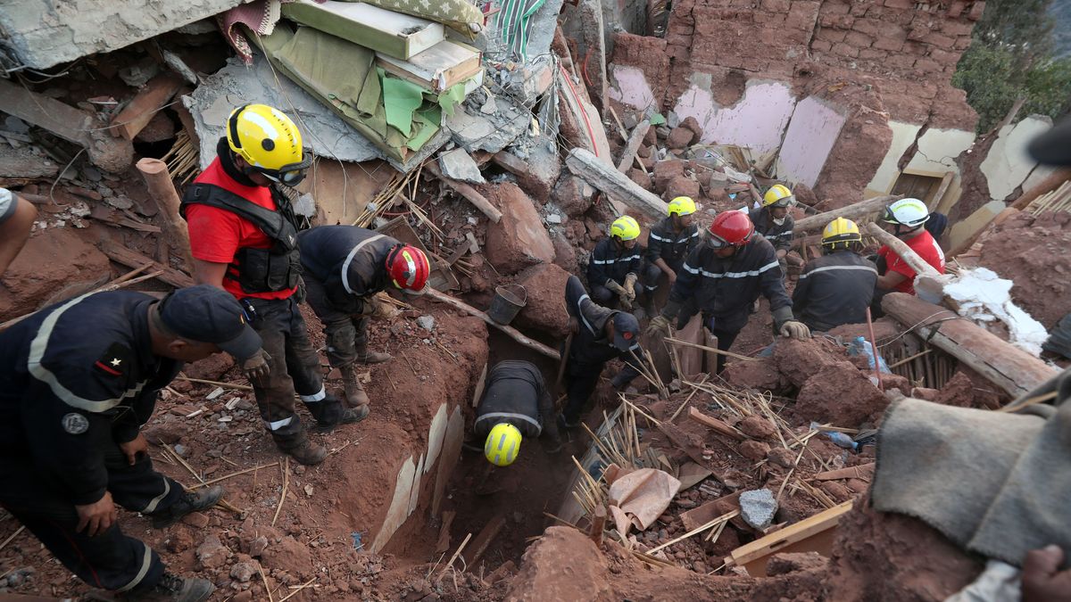 Terremoto en Marruecos: ¿Cuánto tiempo es posible sobrevivir bajo los escombros?