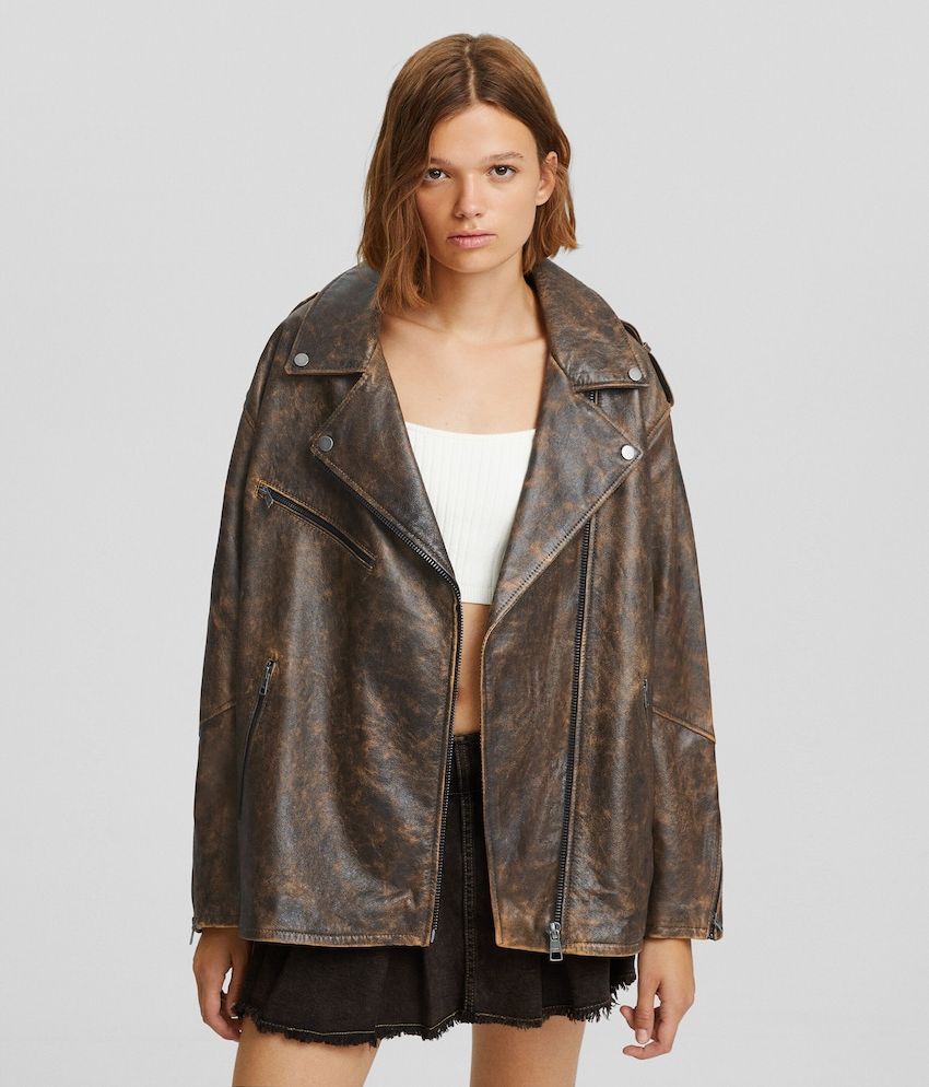 Cazadora de piel de Bershka