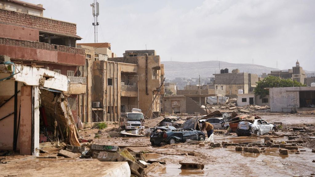 El agua corrió en Libia a la altura de un cuarto piso durante 40 minutos