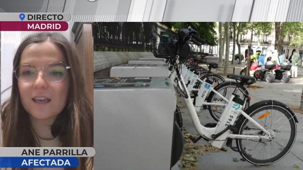 Una joven denuncia una estafa en los QR de las bicicletas