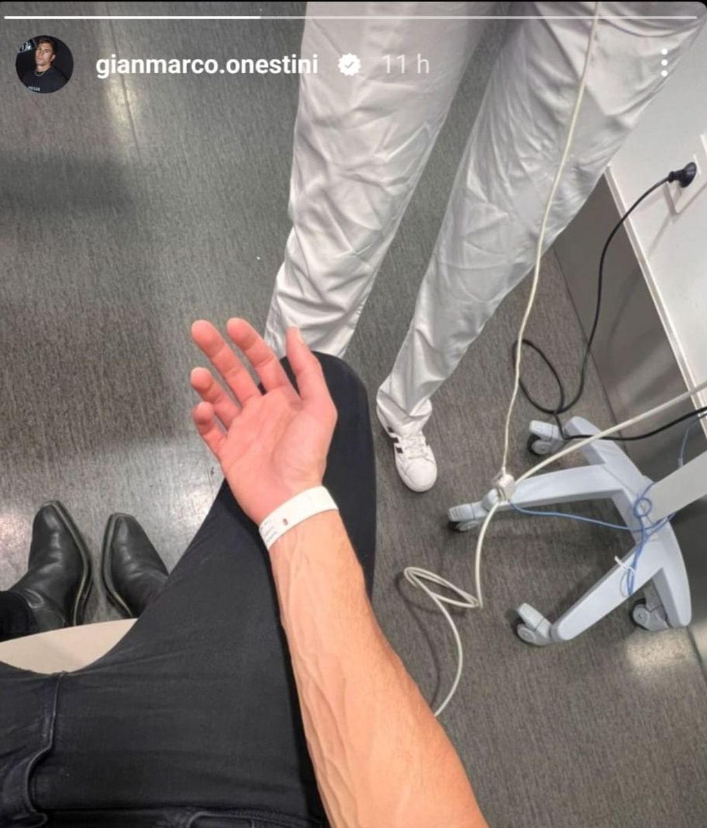 Gianmarco Onestini en el hospital