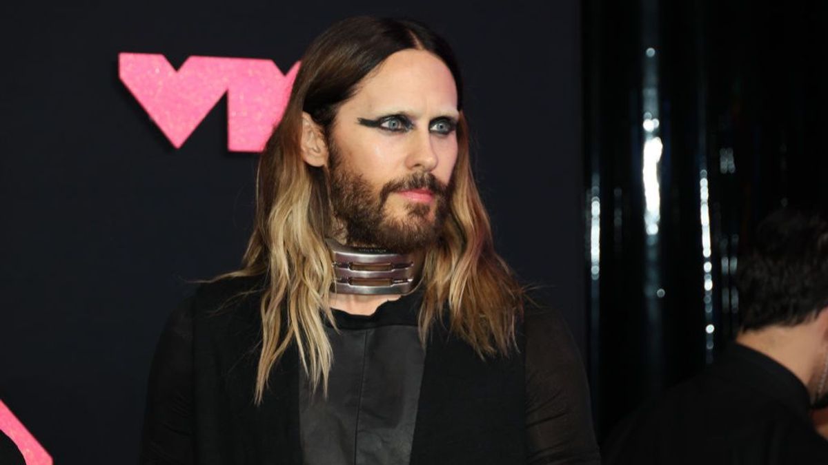 Jared Leto reacciona al enterarse de que un acosador le envió orina y heces