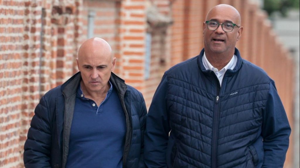 Las fotos de la despedida en la capilla ardiente de Pepe Domingo Castaño en Madrid