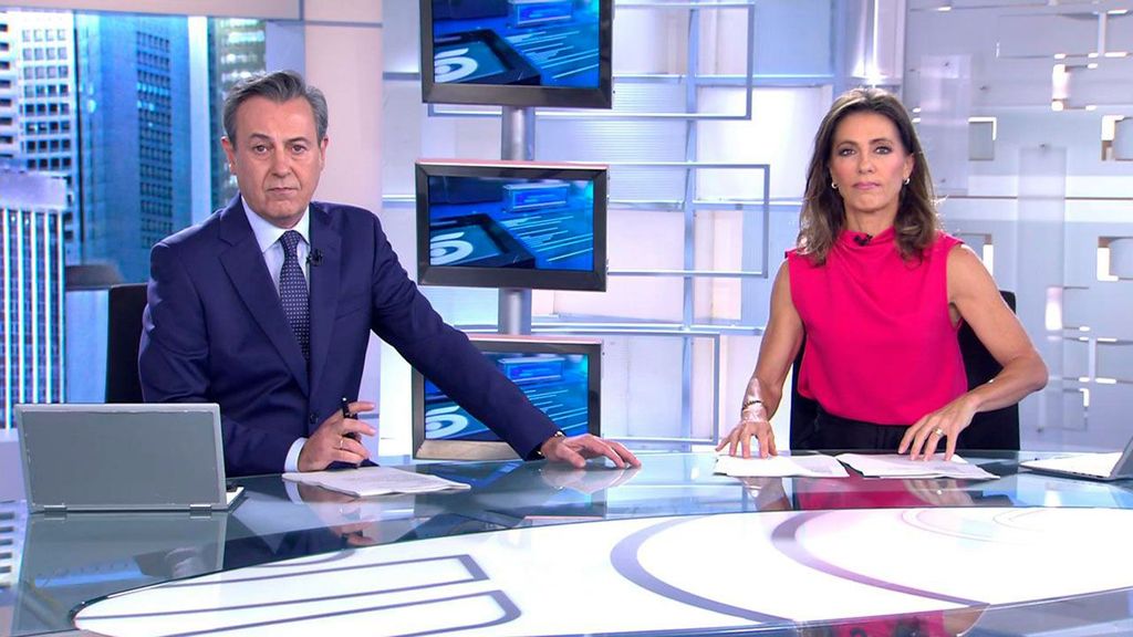 Con José Ribagorda y Ángeles Blanco Informativos Telecinco 2023 Mediodía 17/09/2023