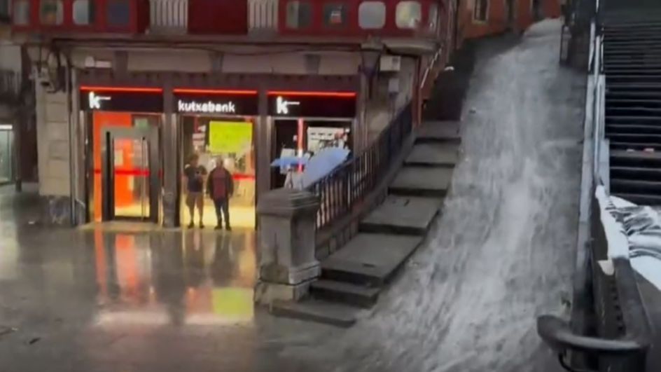 Las graves lluvias inundan El País Vasco: los Bomberos realizaron más de medio centenar de intervenciones