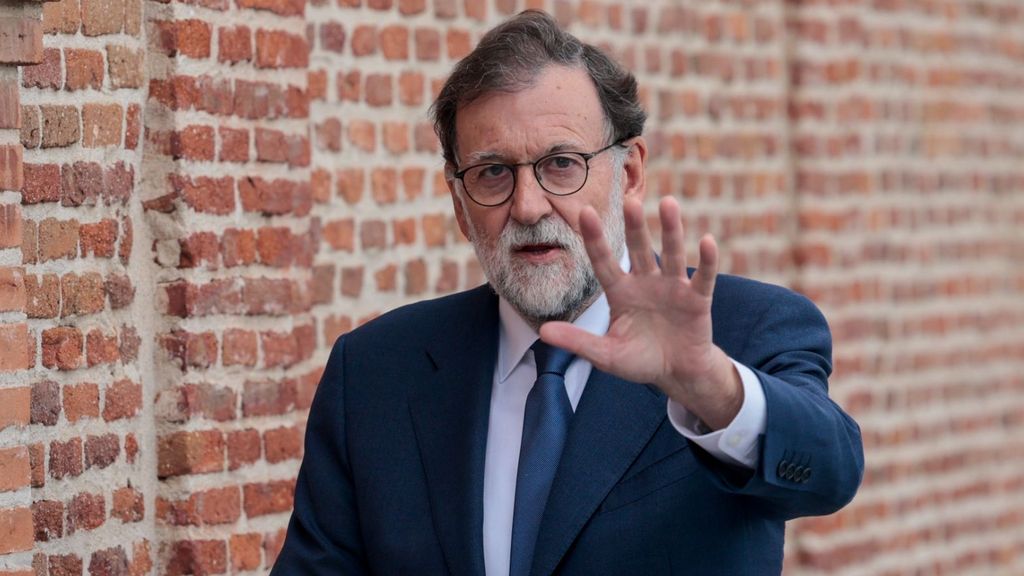 Las fotos de la despedida en la capilla ardiente de Pepe Domingo Castaño en Madrid