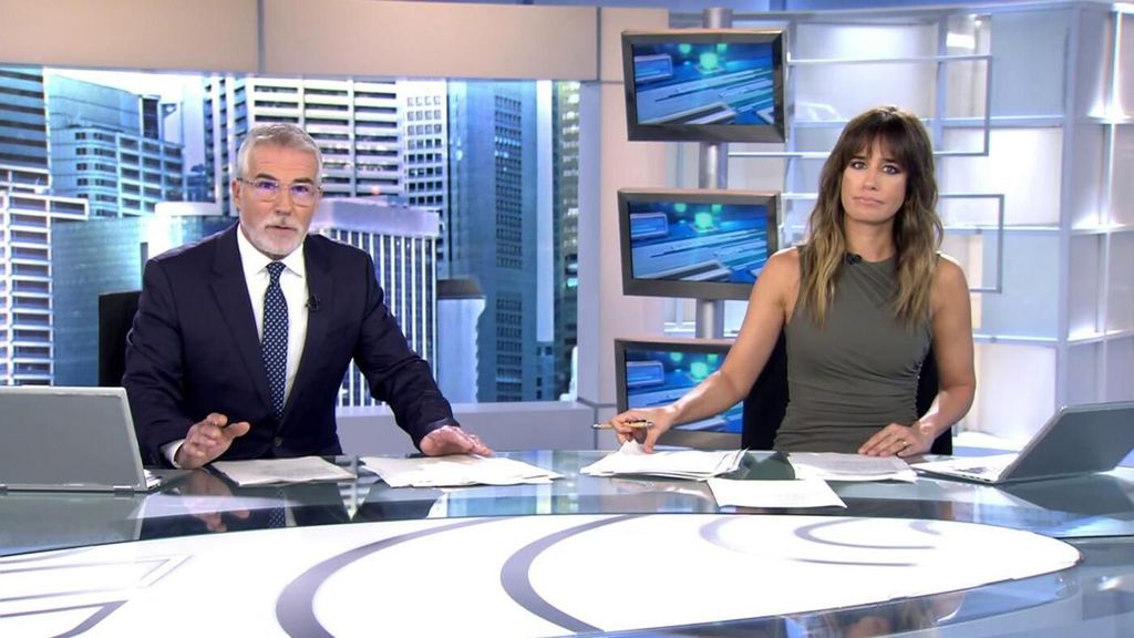 Con David Cantero e Isabel Jiménez Informativos Telecinco 2023 Mediodía 18/09/2023