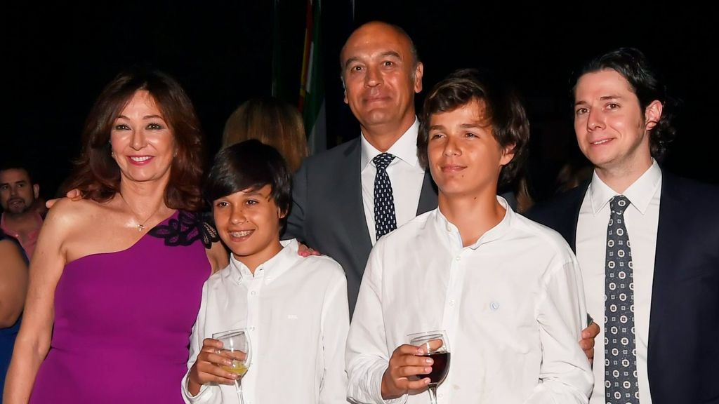 Así son Álvaro, Juan y Jaime, los tres hijos de Ana Rosa Quintana