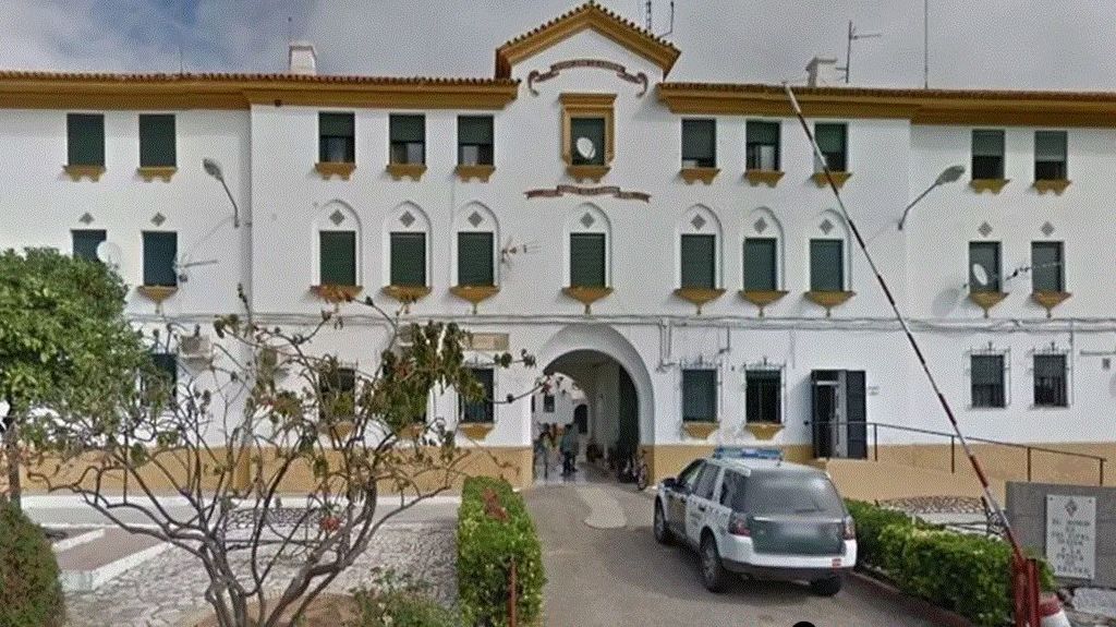 El joven de 16 años de Ayamonte usó photoshop para sacar a sus compañeras desnudas