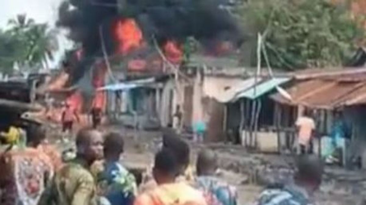 Incendio tienda Benín