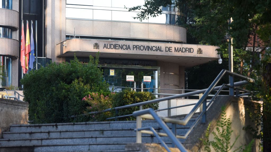 Acceso a la Audiencia Provincial de Madrid.