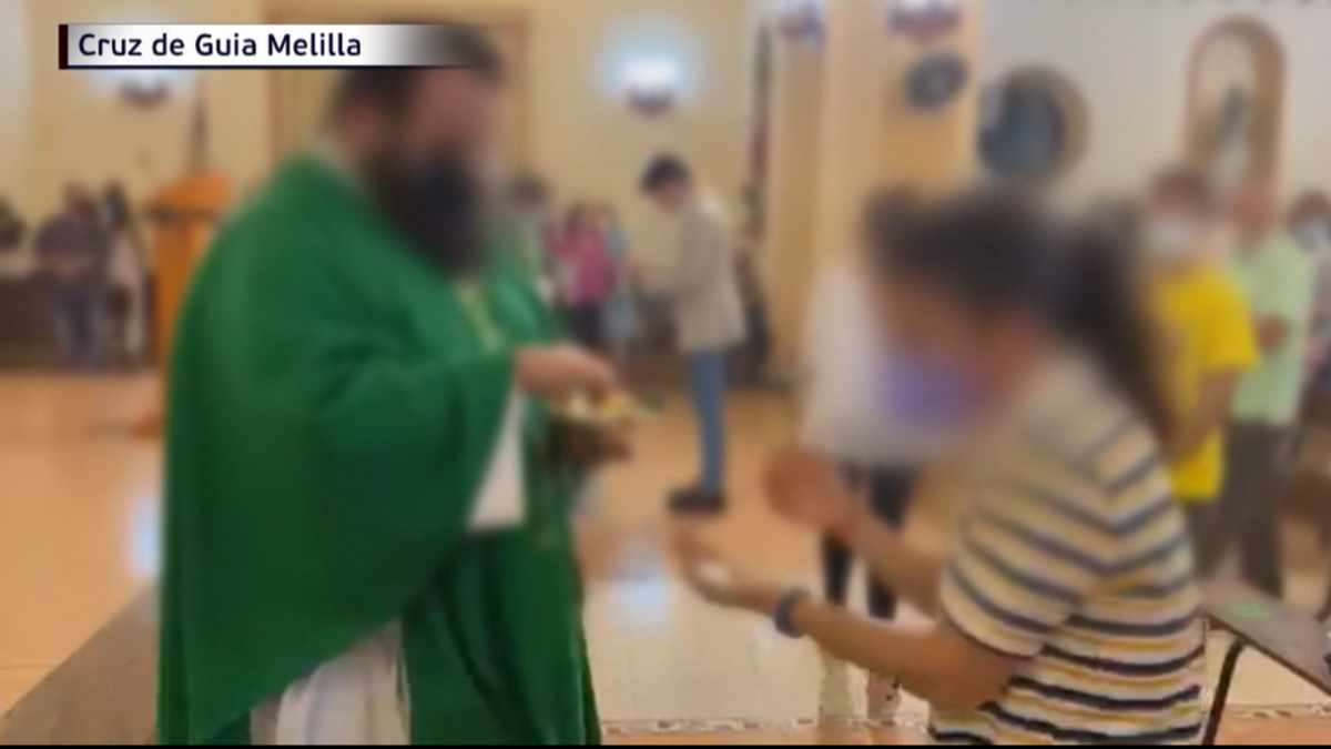 El cura acusado de violar a mujeres condenó la pederastia en la Iglesia: "Estos escándalos son una vergüenza"